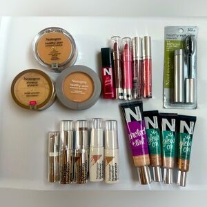 Neutrogena HUGE BUNDLE DEAL!!!! 70% off All 18 items for only $40 💄😱